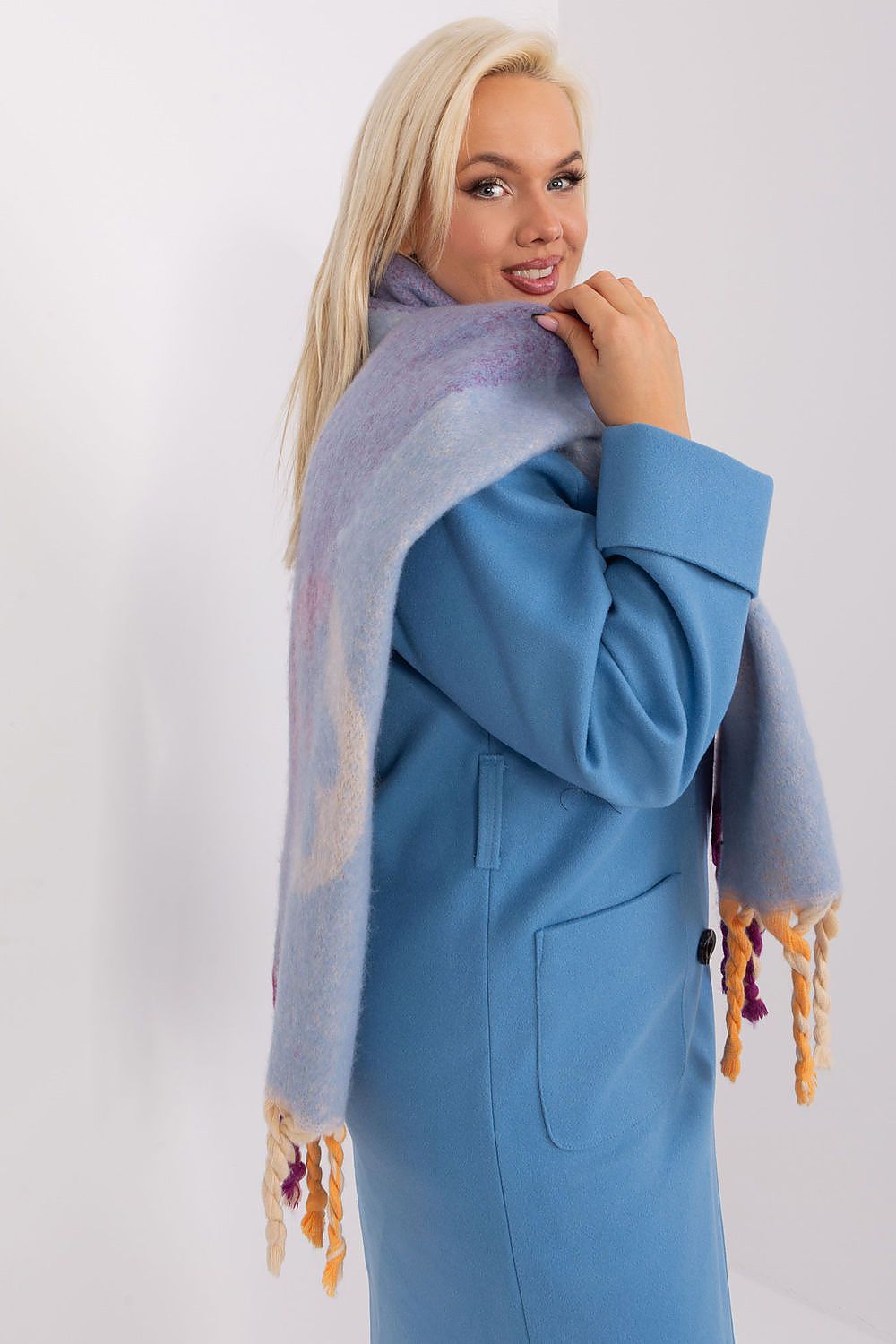 Shawl AT