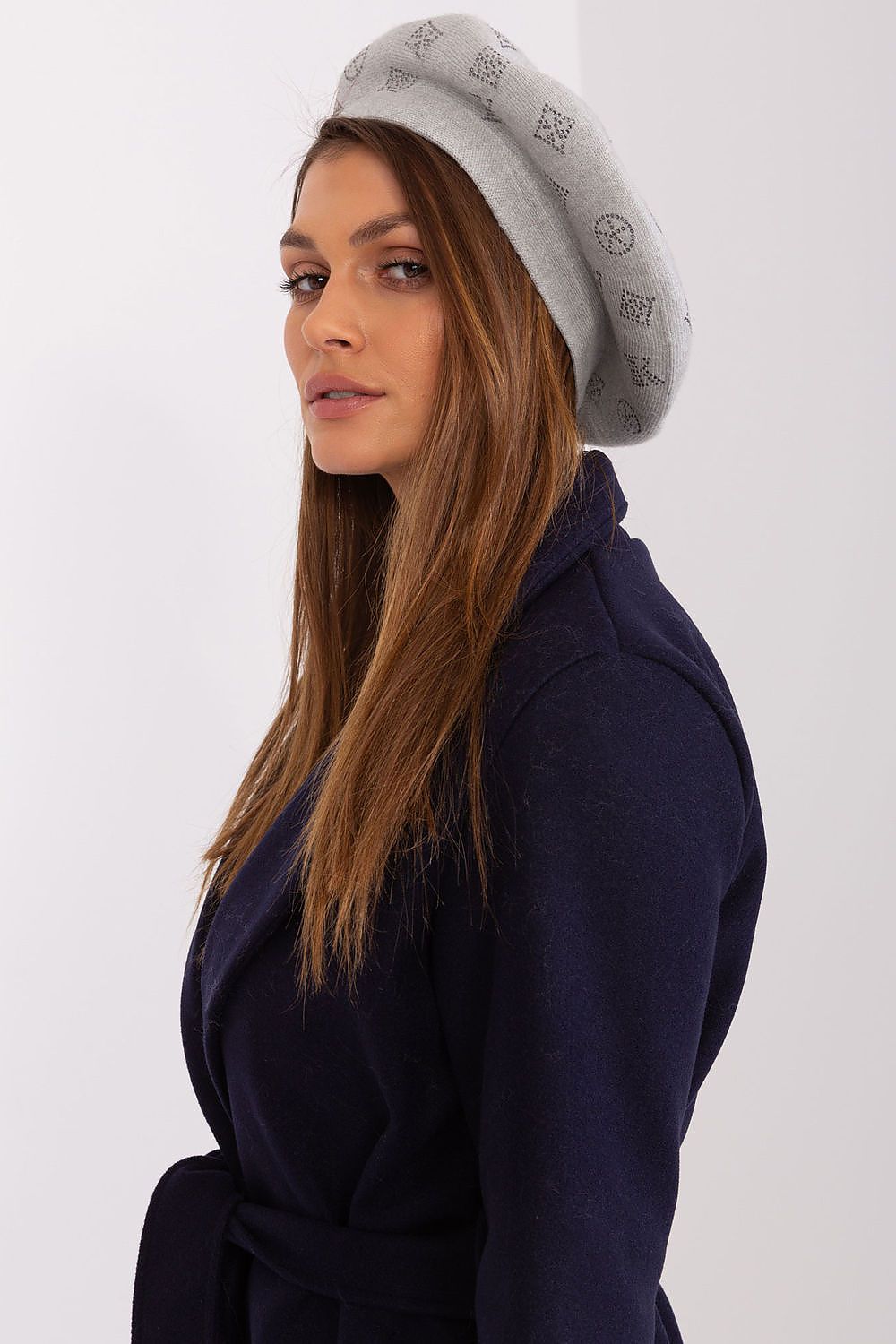 Beret AT