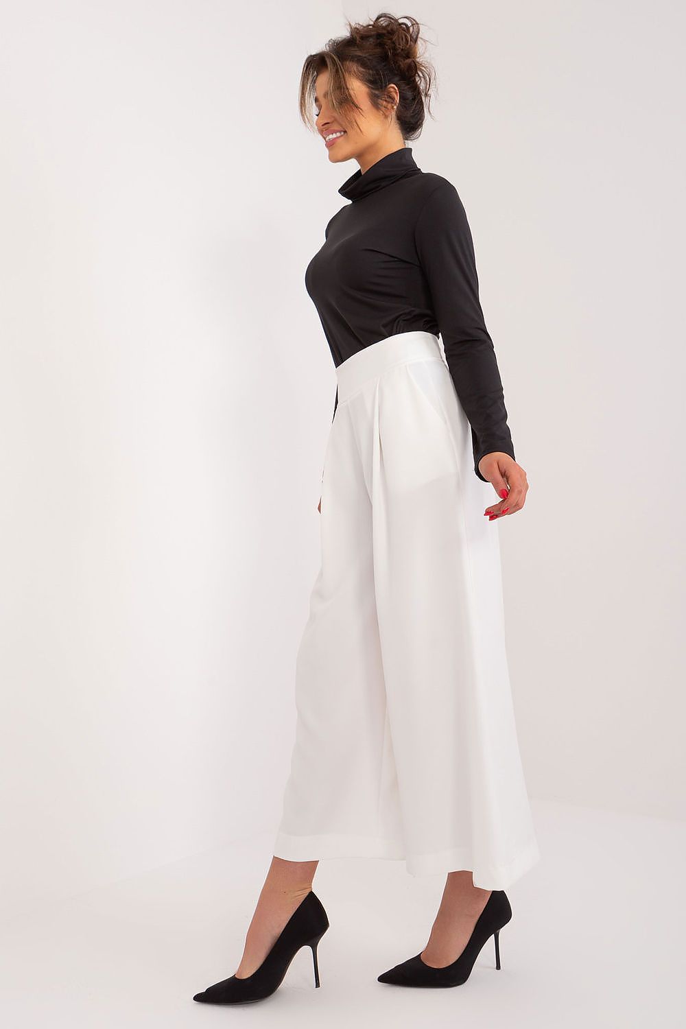 Women trousers Italy Moda