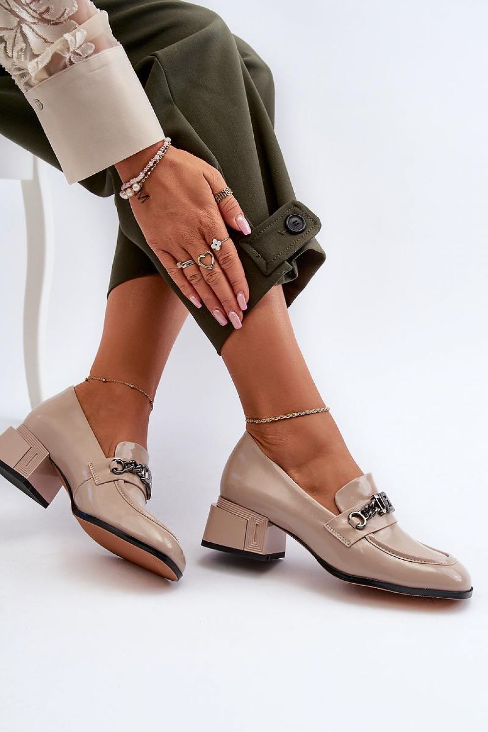 Heel pumps Step in style