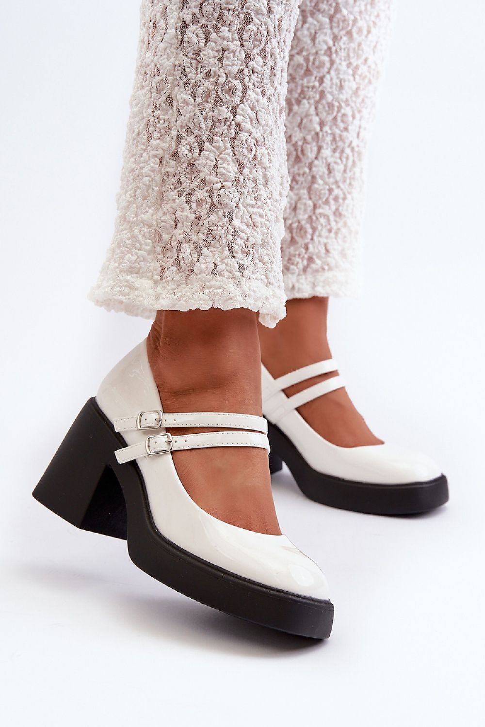 Heel pumps Step in style