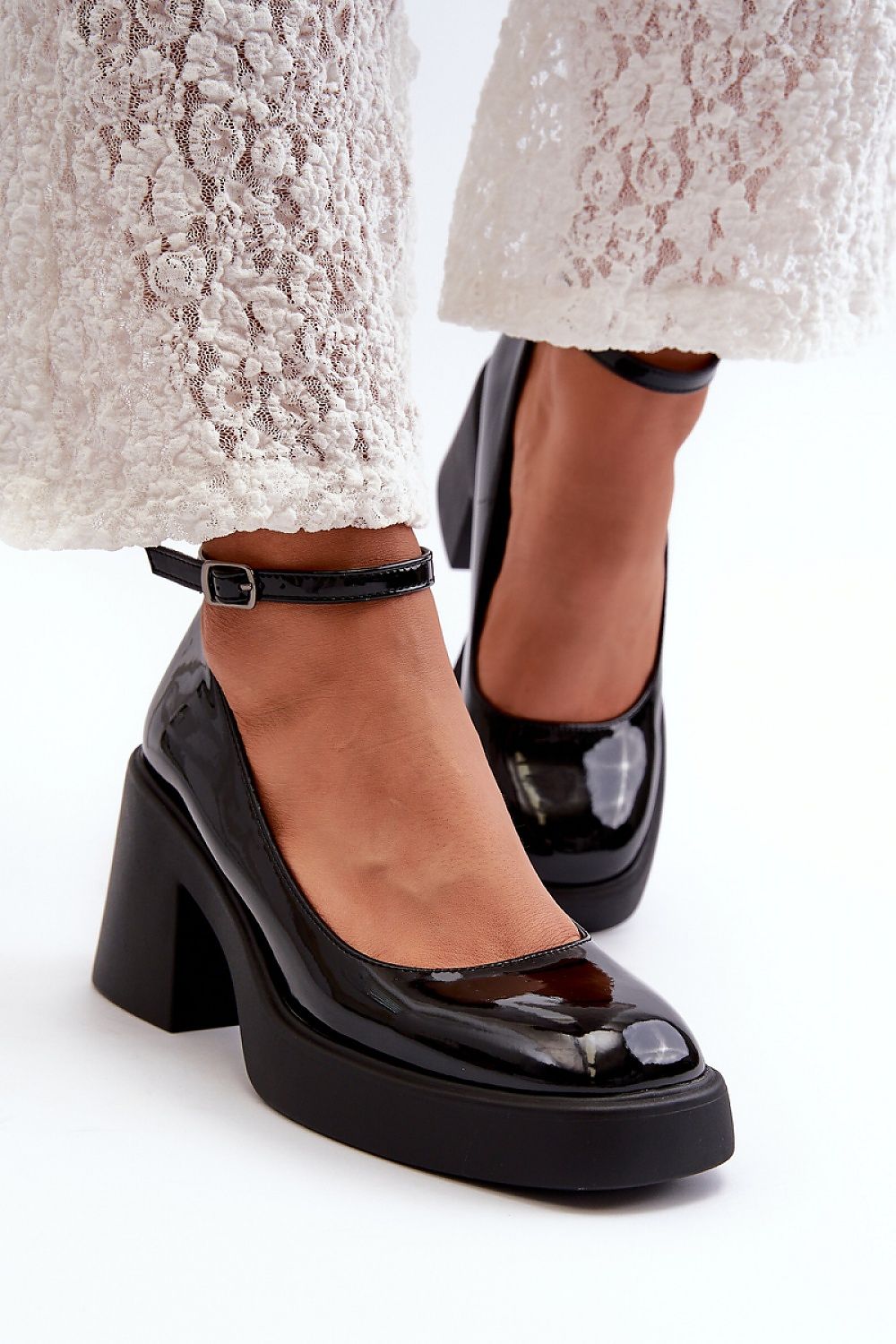 Heel pumps Step in style