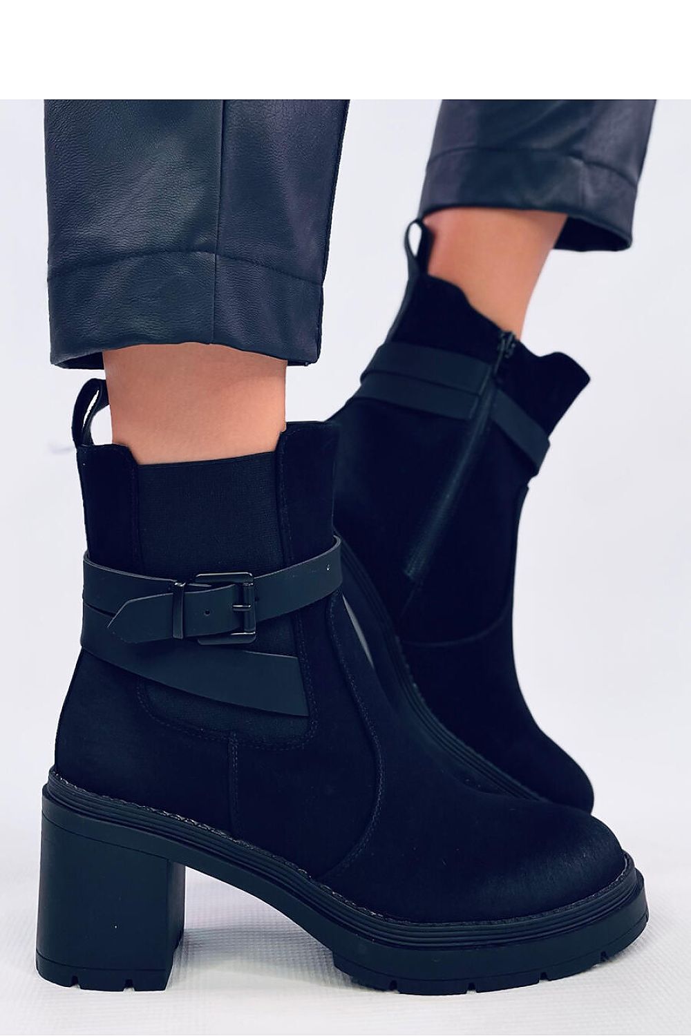 Heel boots Inello