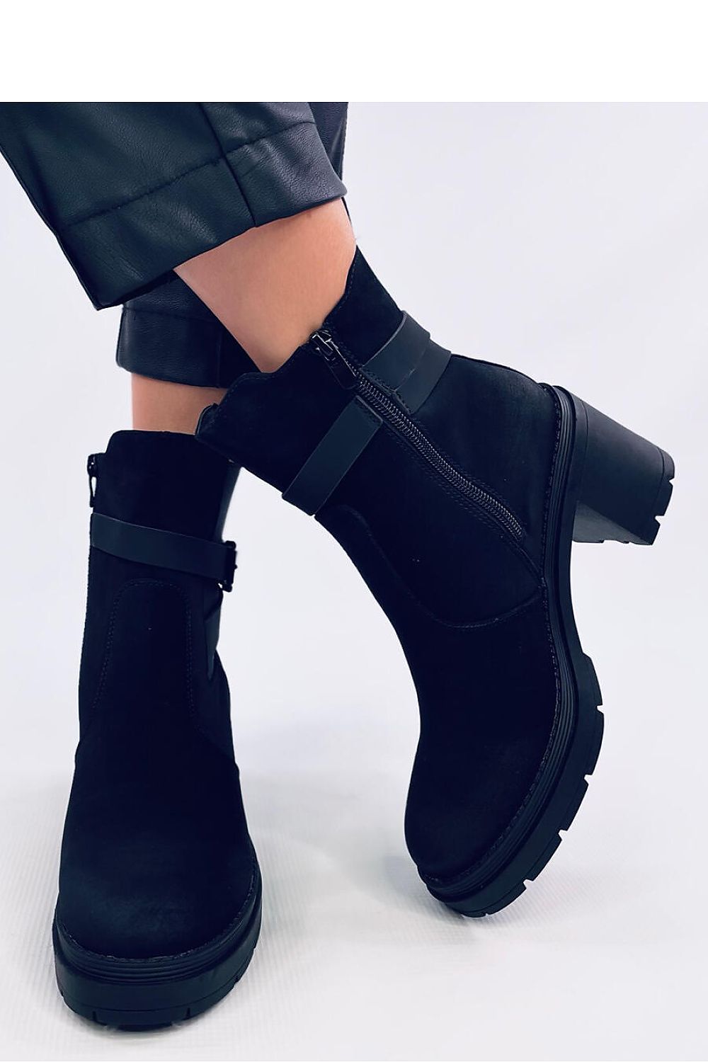 Heel boots Inello