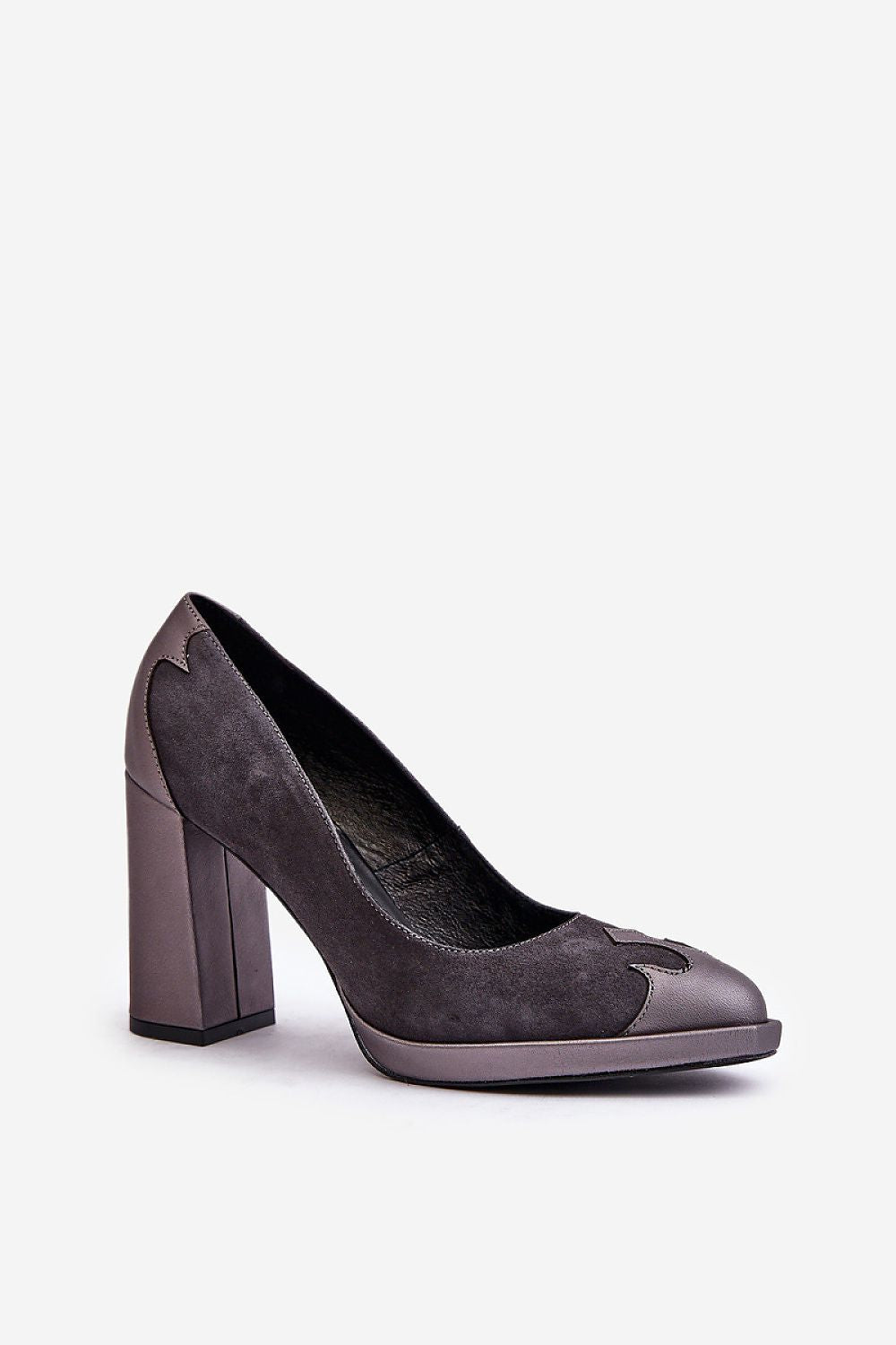 Block heel pumps Step in style