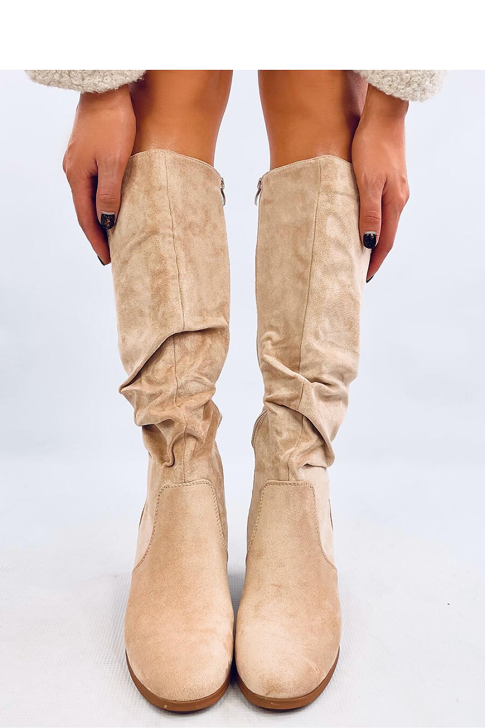 Thigh-Hight Boots Inello