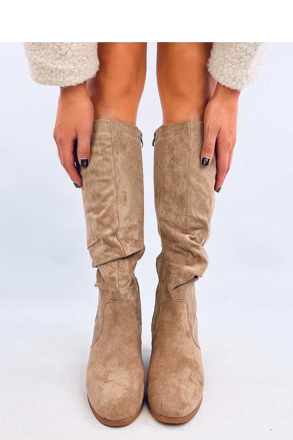 Thigh-Hight Boots Inello