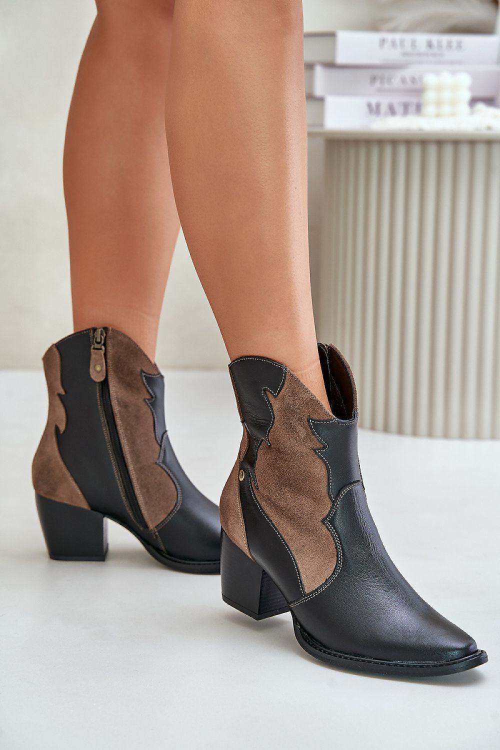 Heel boots Step in style