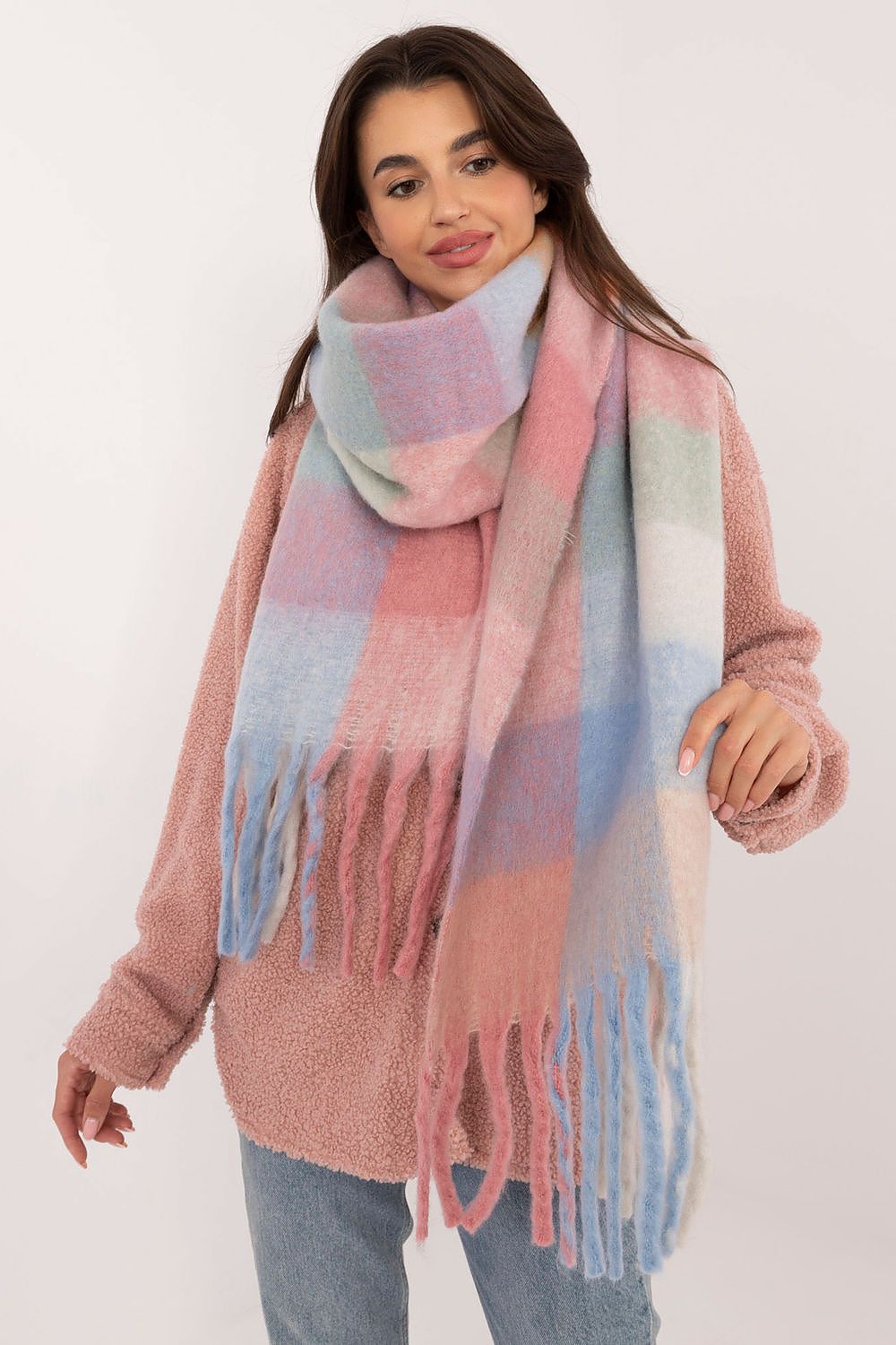 Shawl AT