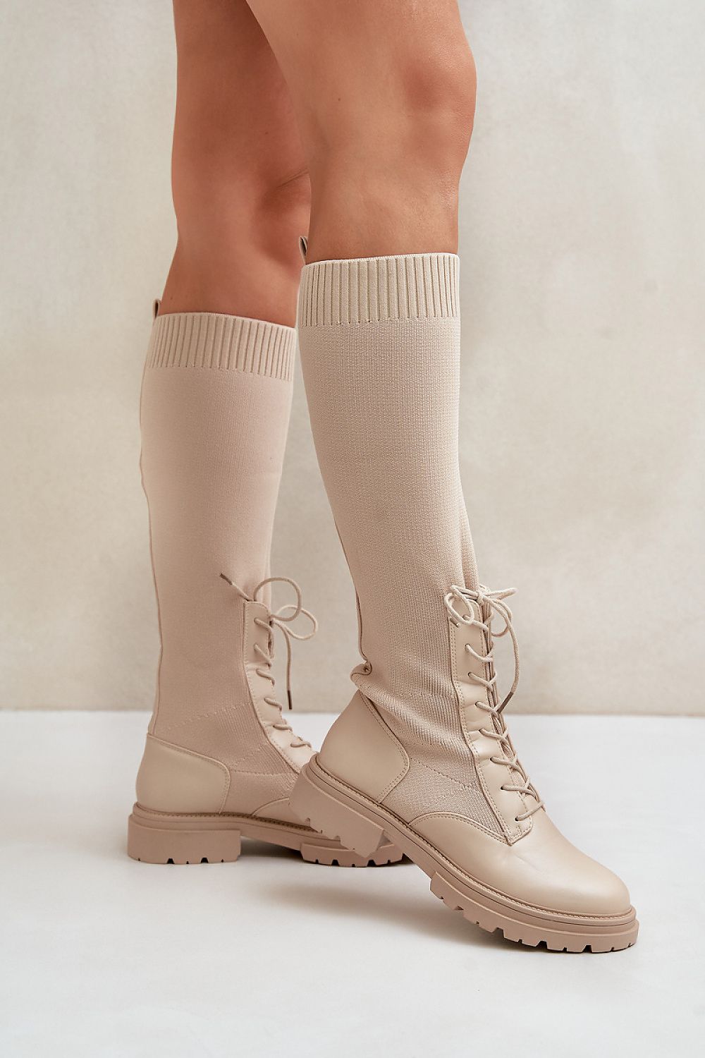 Thigh-Hight Boots Step in style