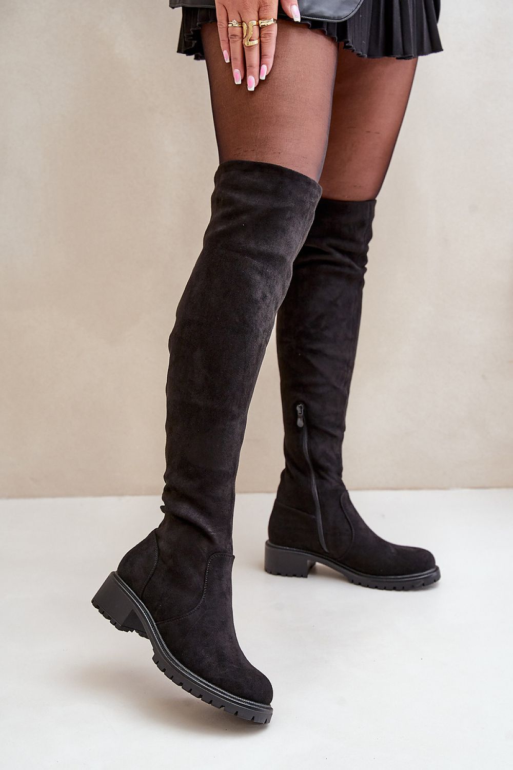 Thigh-Hight Boots Step in style