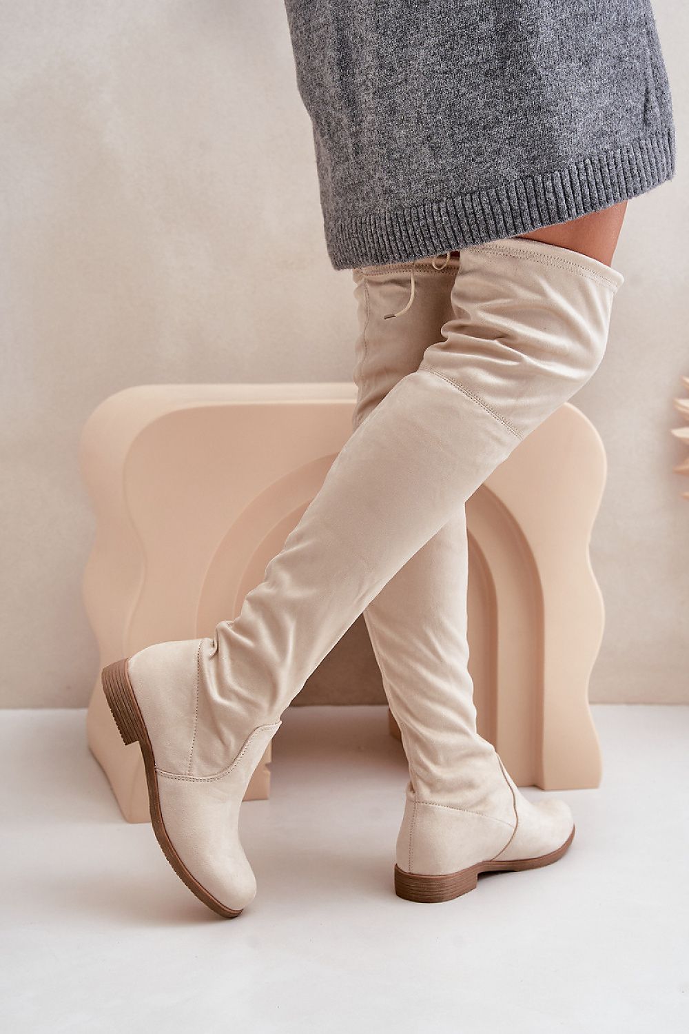 Thigh-Hight Boots Step in style