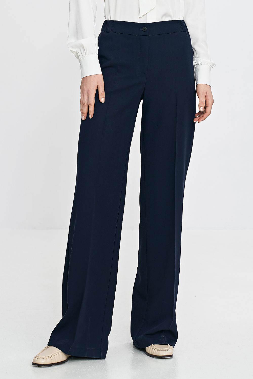  Trousers model 210083 Nife 