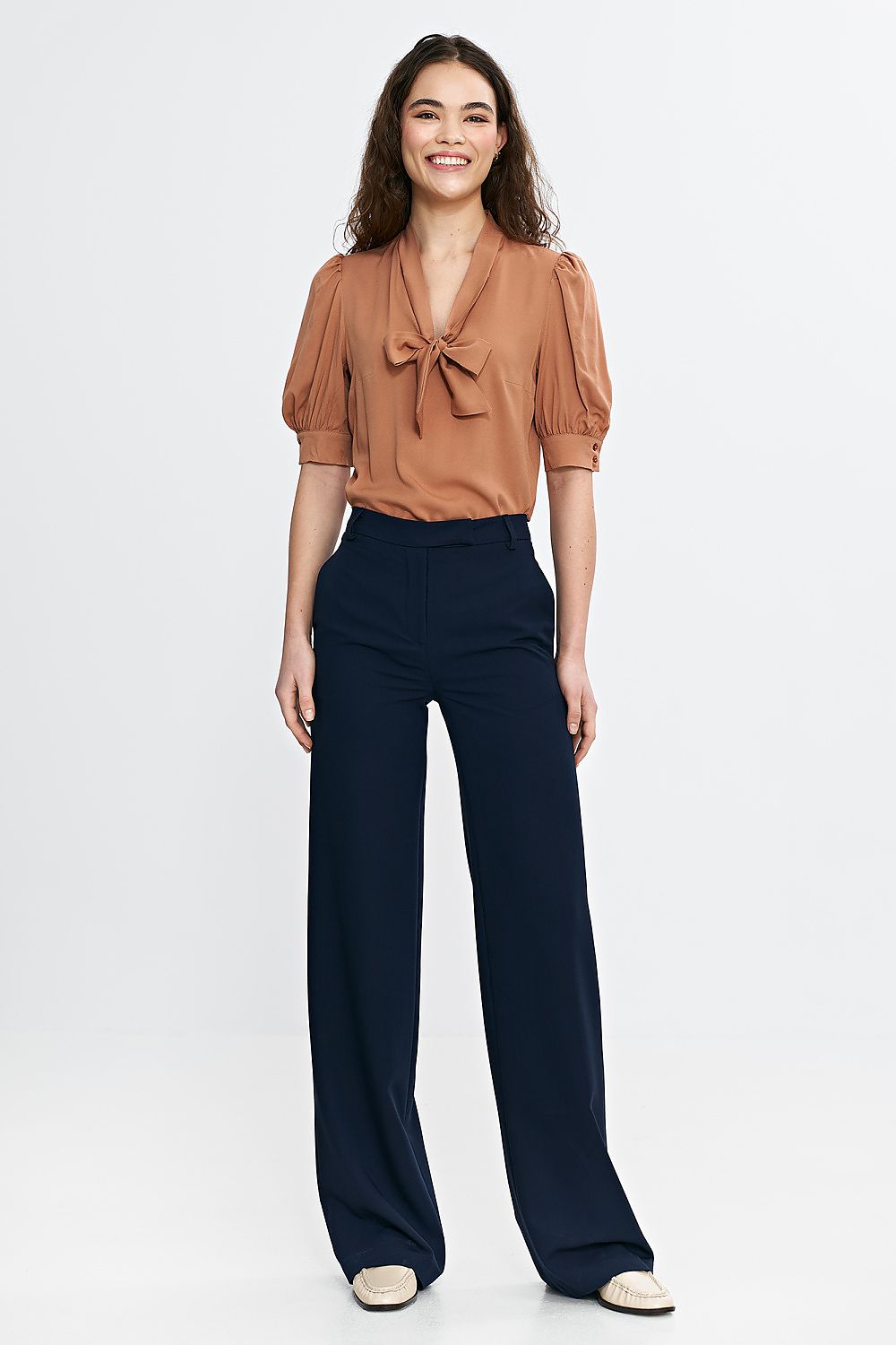  Trousers model 210085 Nife 