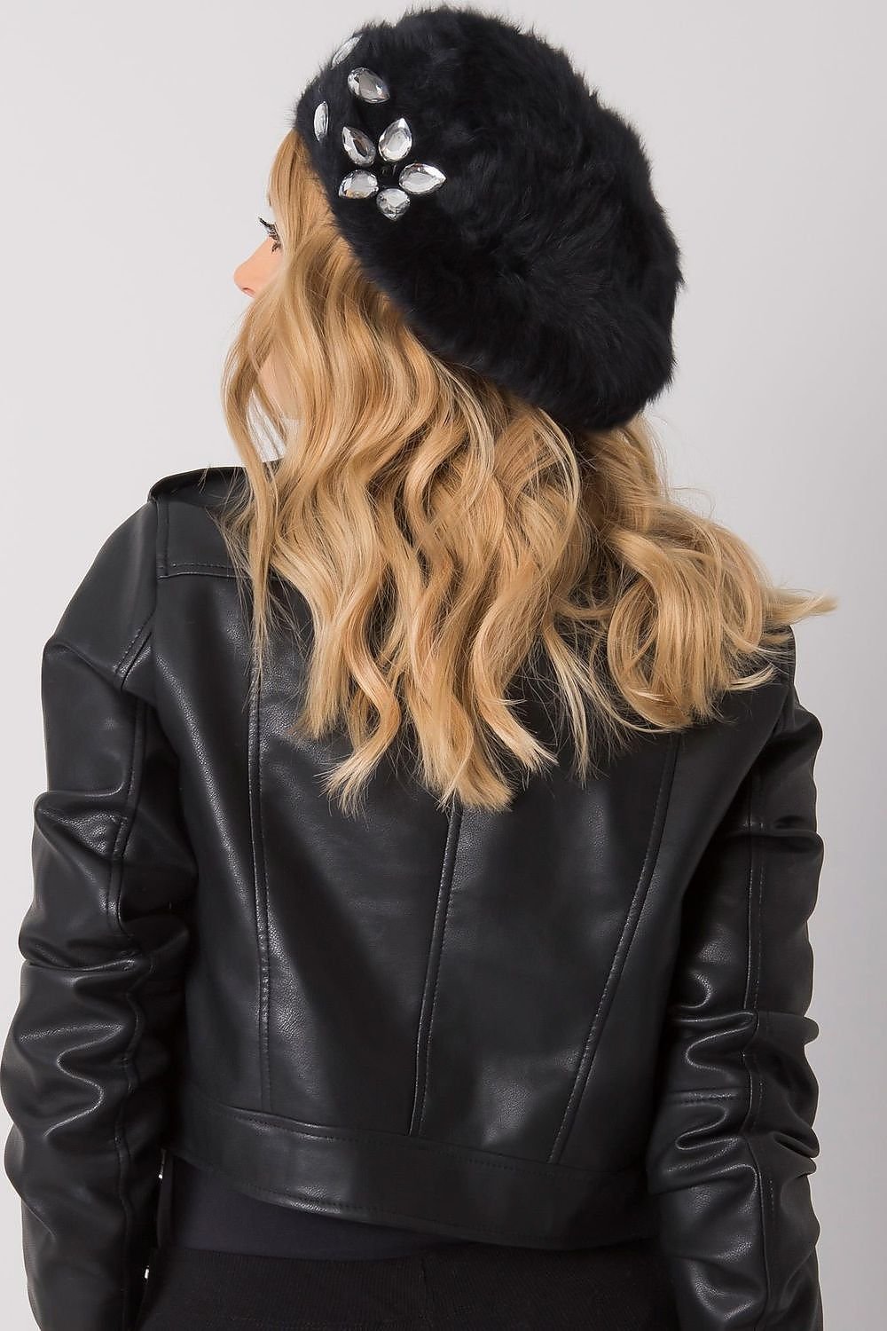 Beret AT