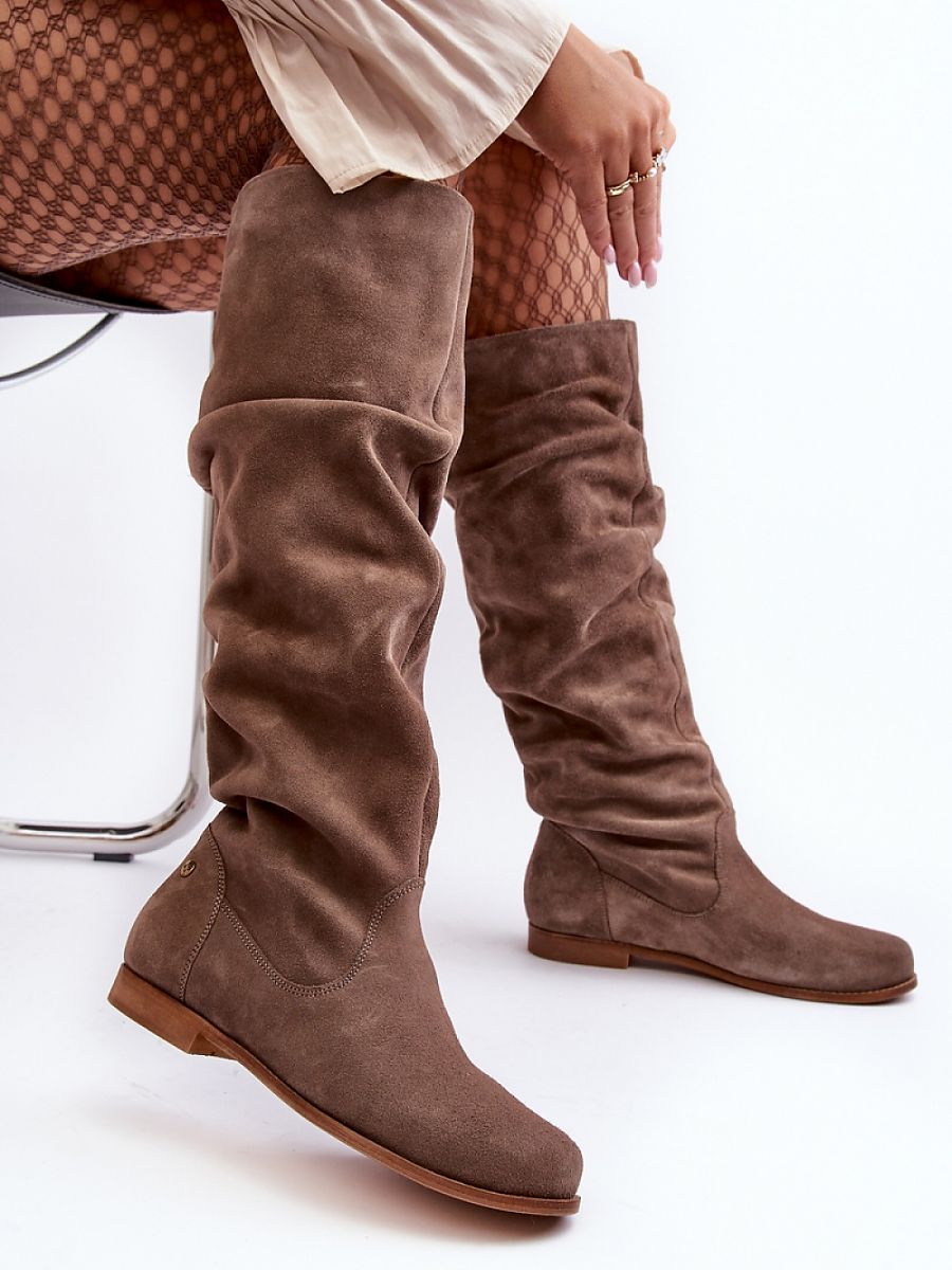 Thigh-Hight Boots Step in style