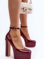 Platform pumps Step in style