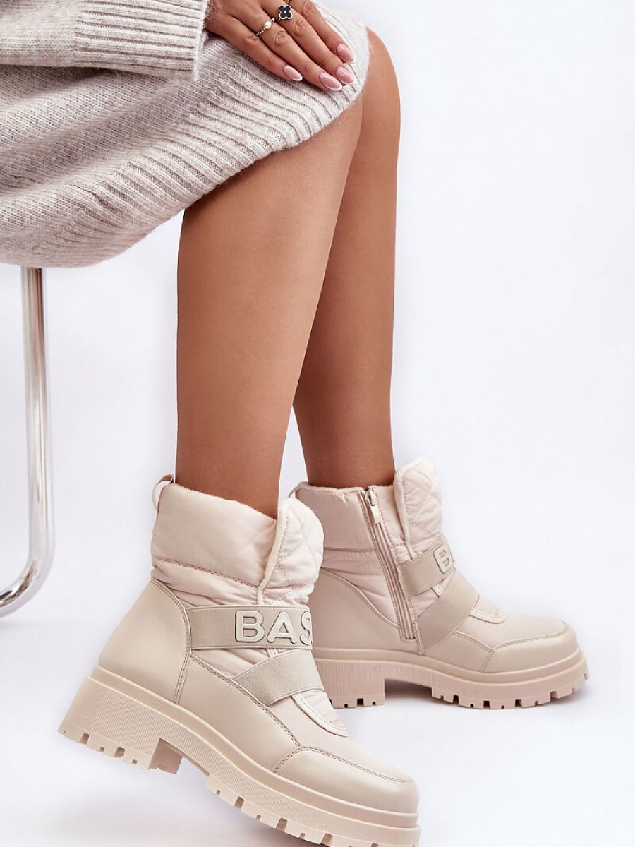 Snow boots Step in style