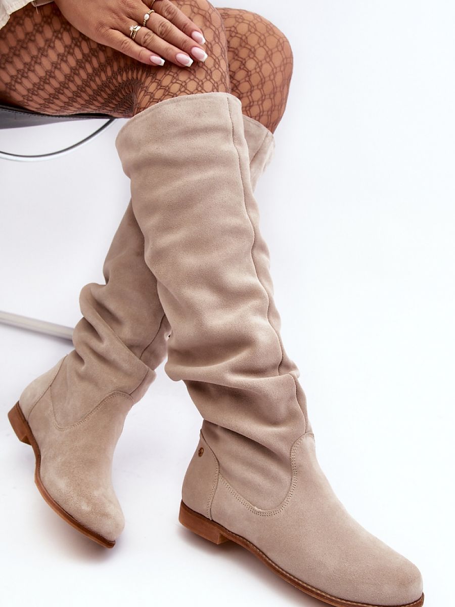 Thigh-Hight Boots Step in style