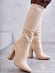 Heel boots Step in style