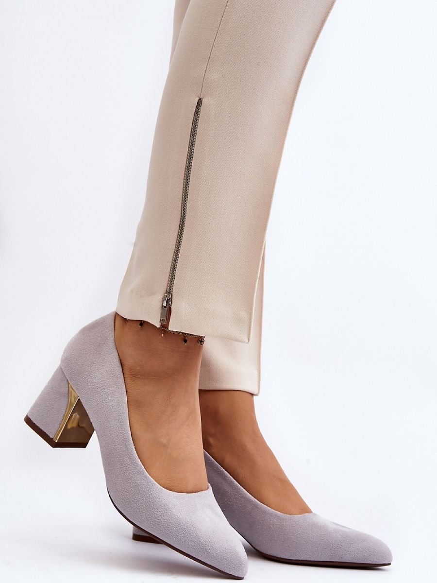 Block heel pumps Step in style