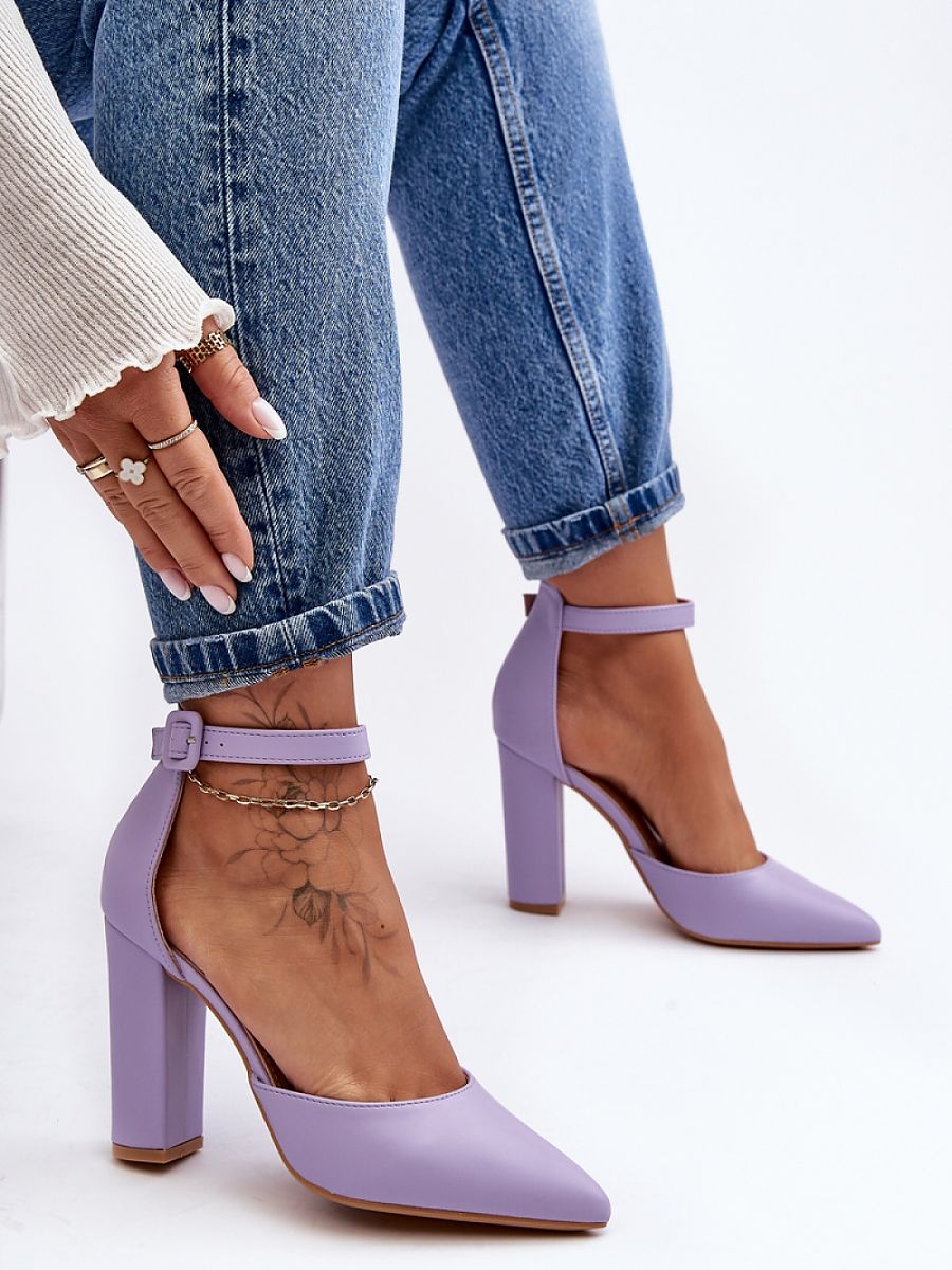 Block heel pumps Step in style