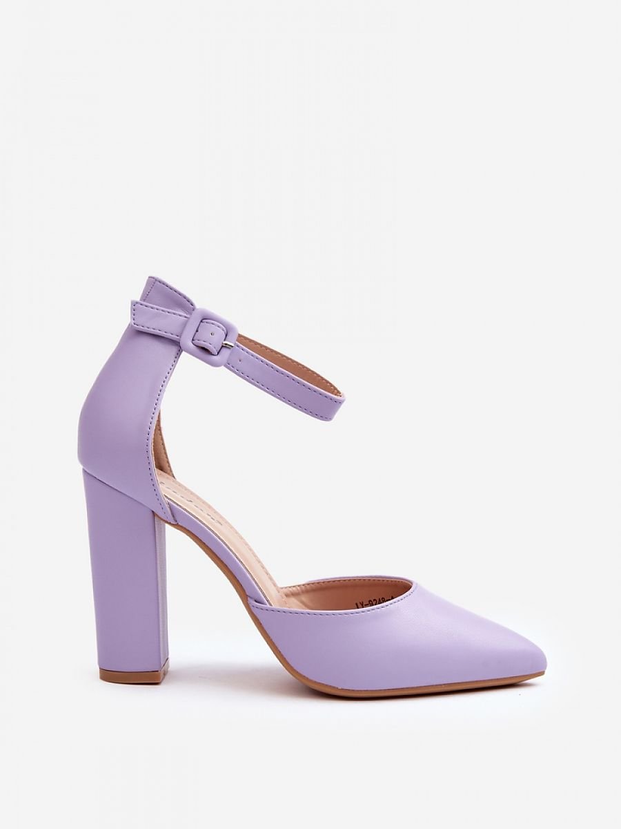 Block heel pumps Step in style