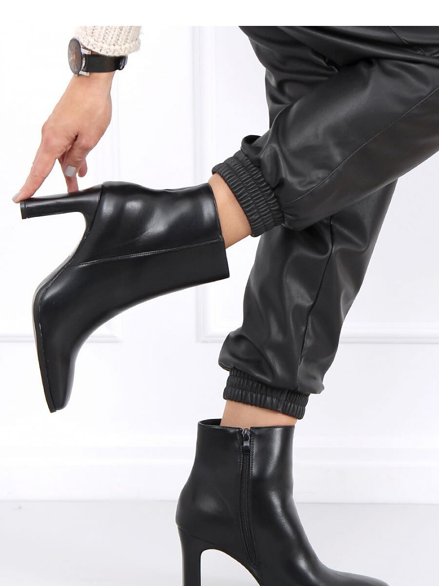 Heel boots Inello