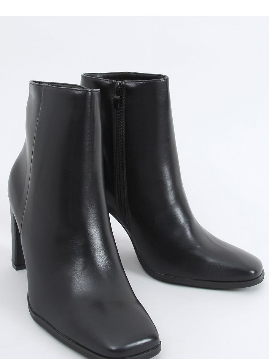 Heel boots Inello