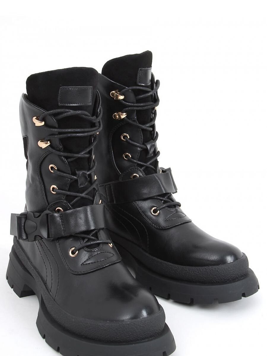 Boots Inello