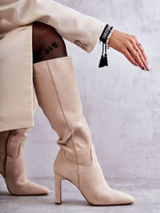 Heel boots Step in style