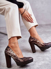 Block heel pumps Step in style