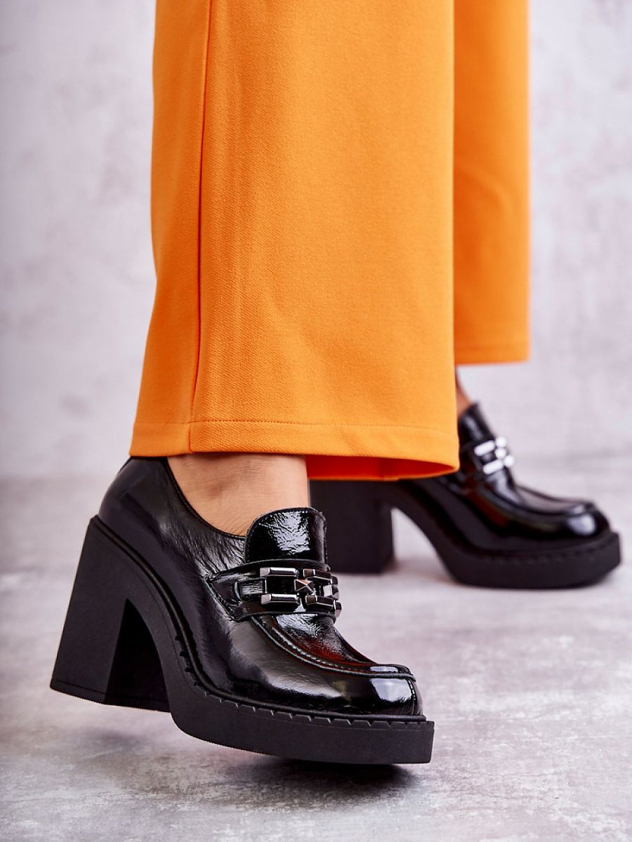 Heeled low shoes Step in style