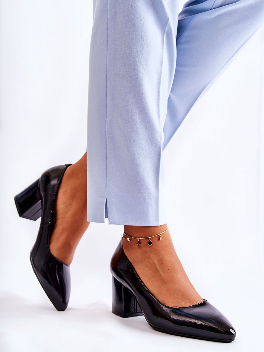 Heel pumps Step in style