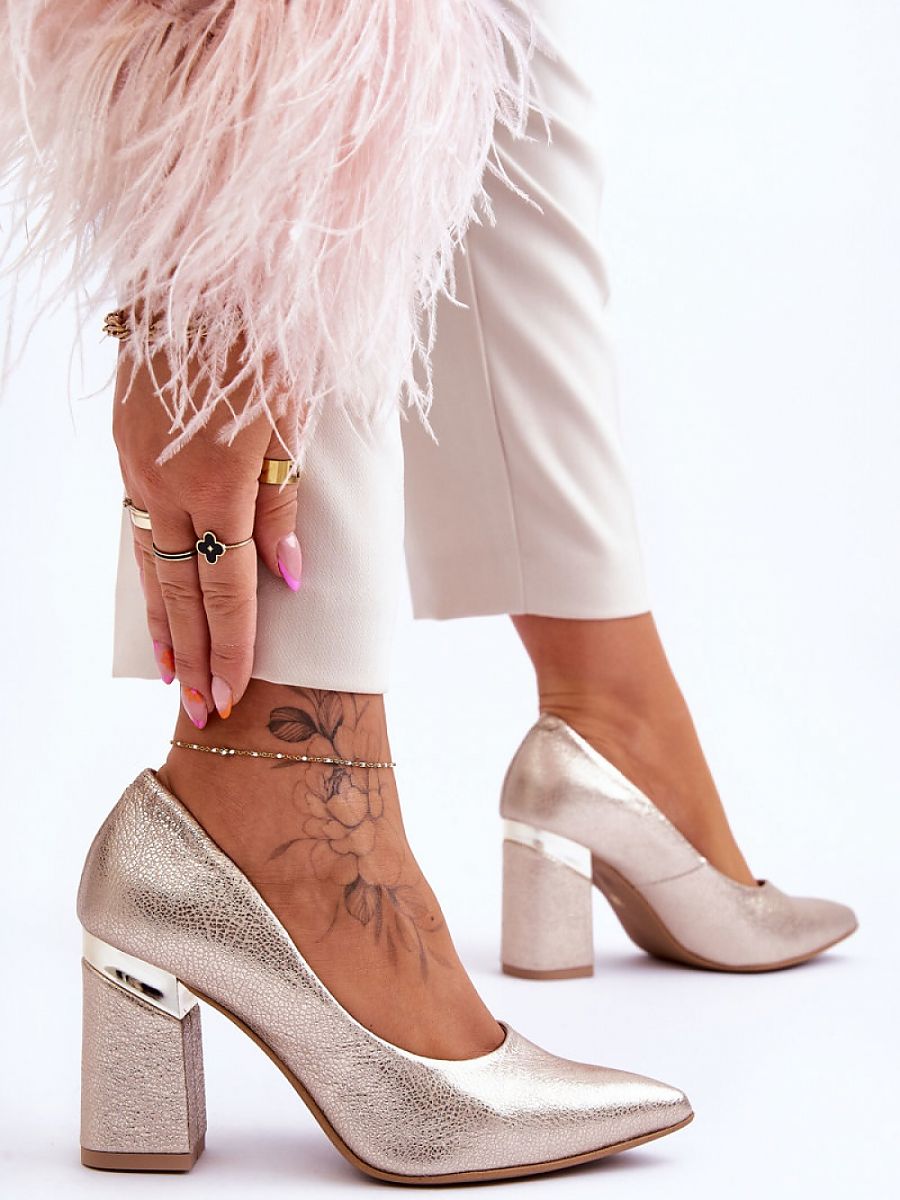 Block heel pumps Step in style