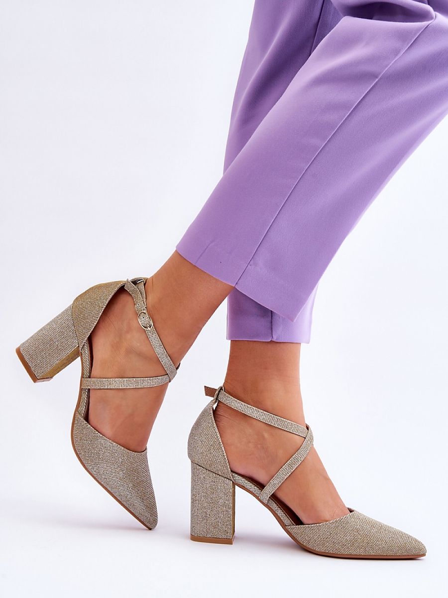 Block heel pumps Step in style