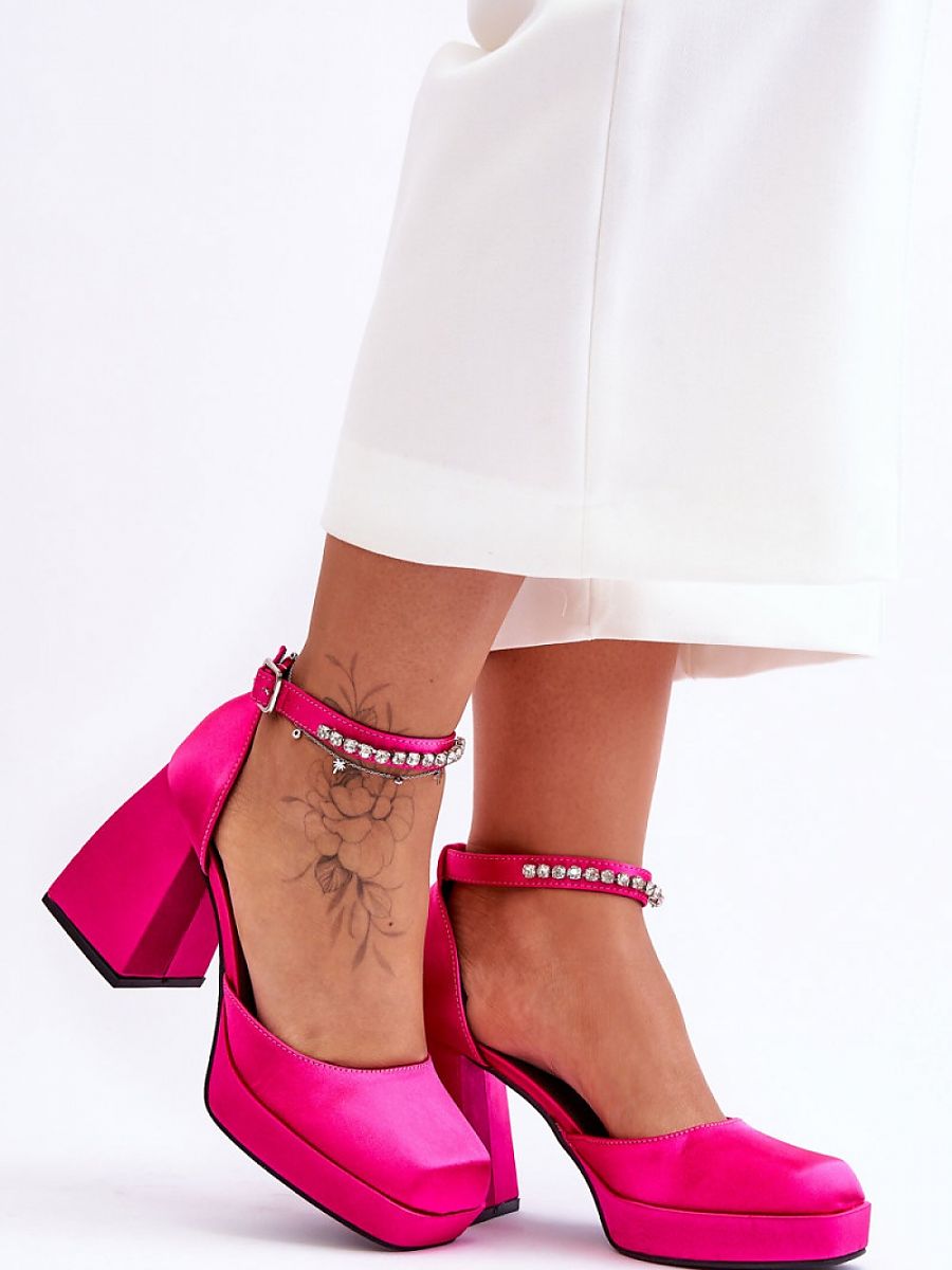 Platform pumps Step in style