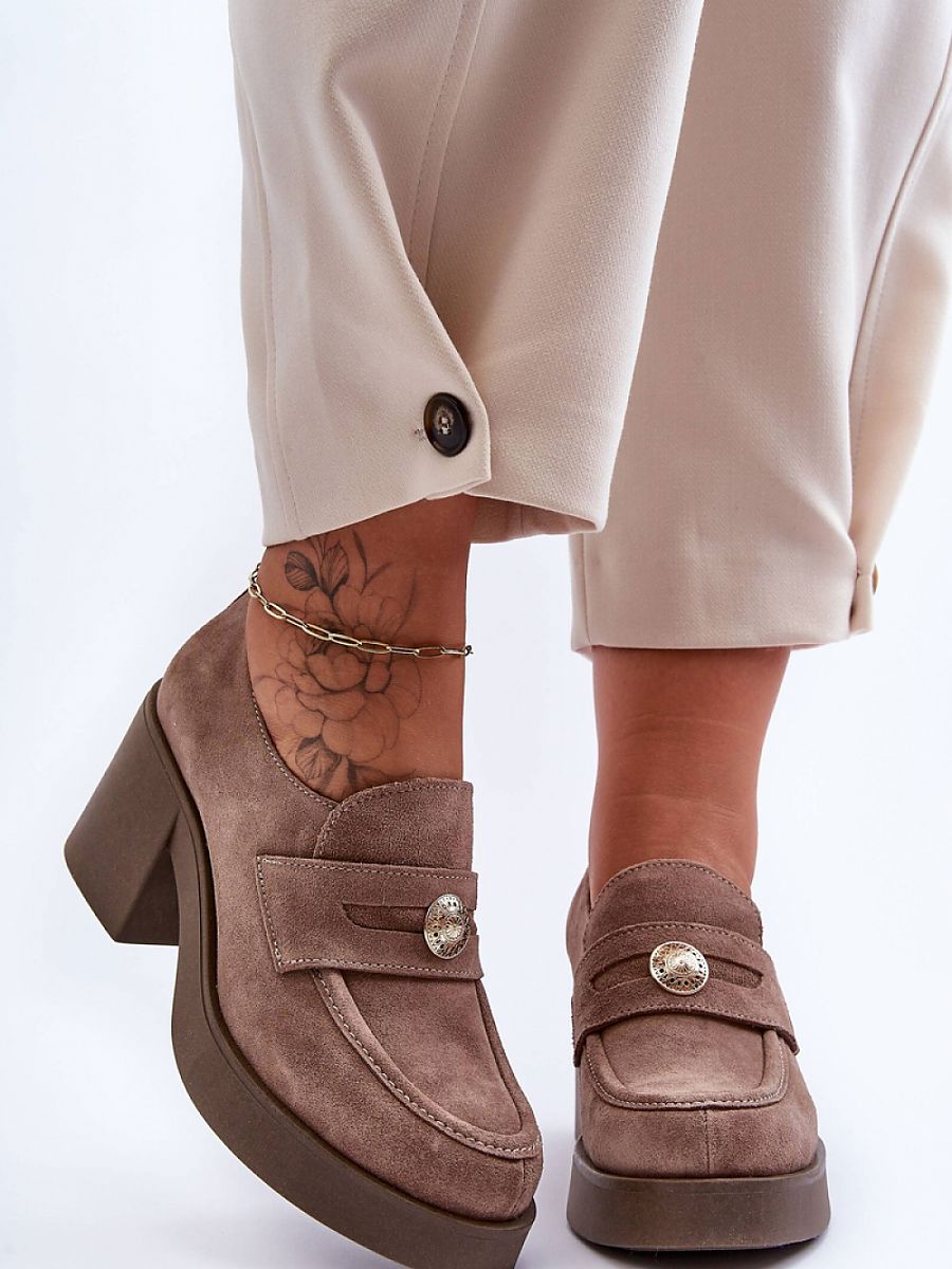 Heeled low shoes Step in style