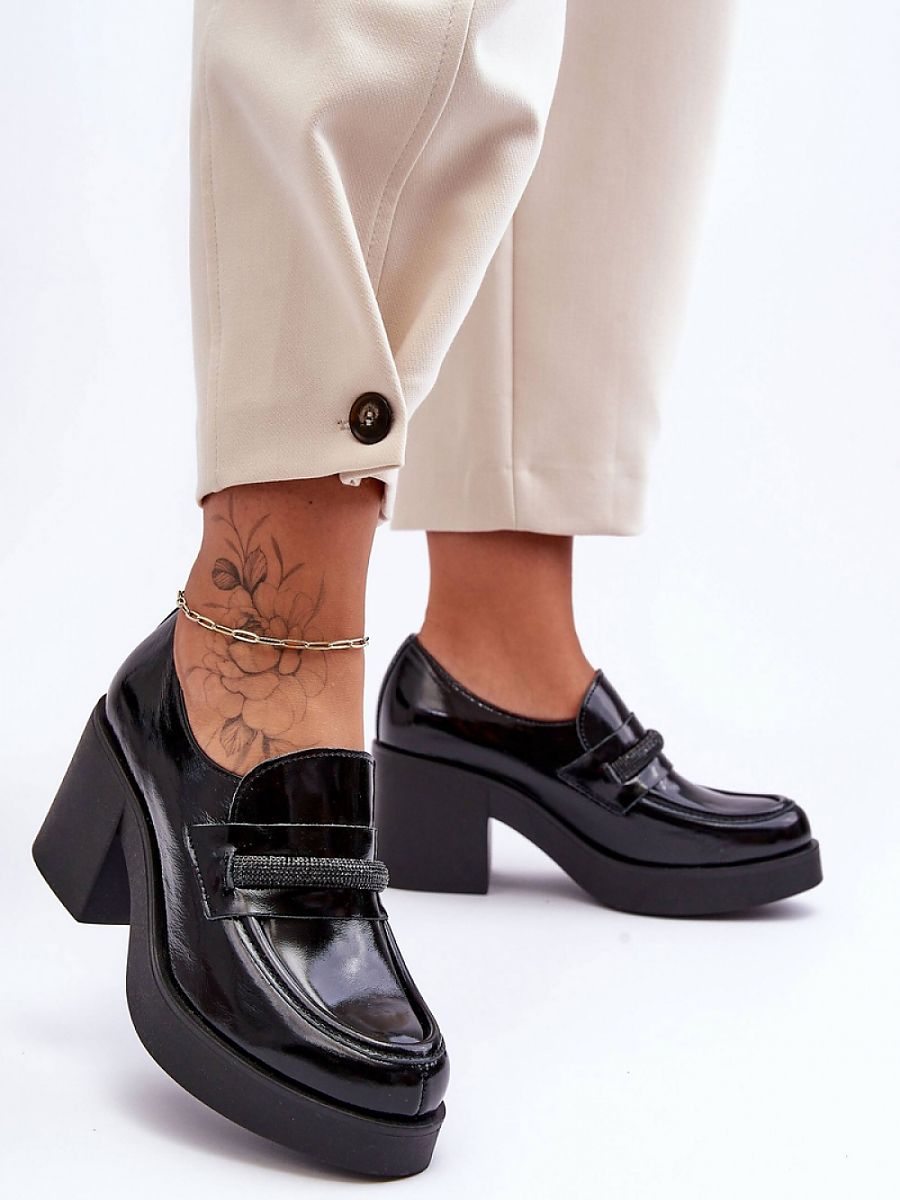 Heeled low shoes Step in style