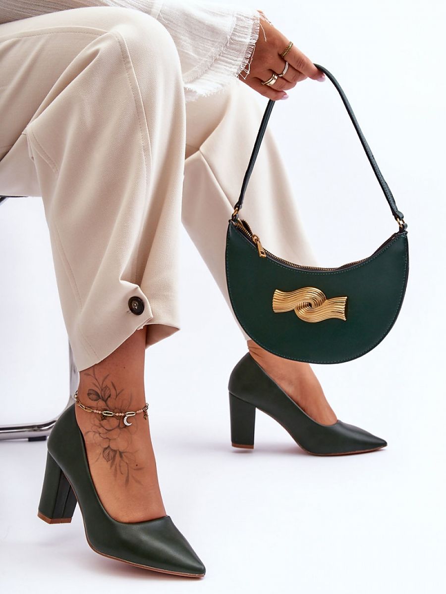 Block heel pumps Step in style